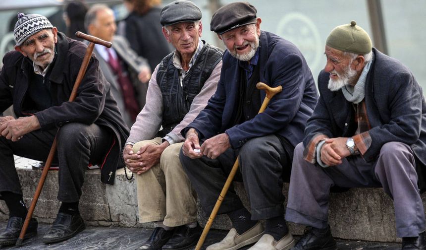 Trabzon Milletvekili haykırdı: "Emekli maaşıyla ev bile kiralanmıyor!"